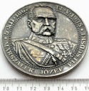 Józef Piłsudski Odzyskanie Niepodległości biały
