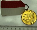 Medal złoty metal Twórcom III Najjaśniejszej RP
